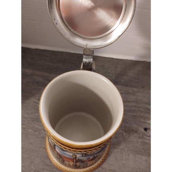 Beyer Old German Cities Stein Der March zu Munchen hand painted Stein Limited Ed - Picture 6 of 8